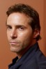 photo Alessandro Nivola